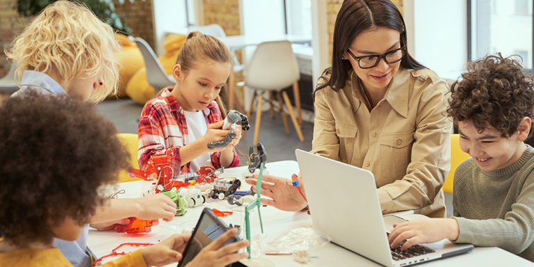 Como criar um ambiente escolar mais empreendedor? 6 caminhos para começar